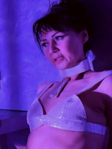 Melissa_Fane play of light and body🤍 Poză 4