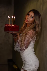 ChristynaRoss Public صورة واحدة|ChristynaRoss Public صورتان|ChristynaRoss Public  3 صور|ChristynaRoss Public  3 صورة
