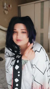 Estheri 🦋 Shinobu ,Mitsuri Pic 9