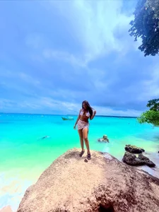 AlisonHoot69 ☀️🏝️👙🐚 Billede 3