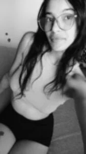 Virgin_Pussy_SquirtPVT Public Foto