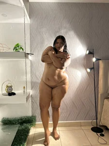 Hilary_caicedo Public Foto 4