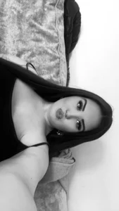 olivia_xxxxxx: Public ( 6 фото)