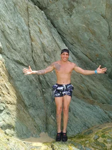 jack_pergurtson01 Enjoy  3টি ছবি