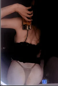 lulusun1 Public Pic 2