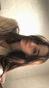aylinblushing