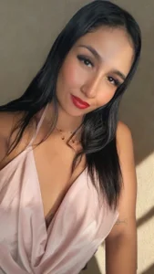 Rose_monroee Public Pic 5