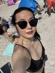 cammy_ho Beach Day Pic 3