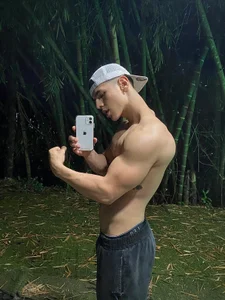 MMM🙈 de SalvatoreDmore  3 Imagens