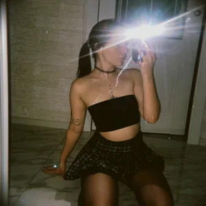 MonicaStarsGのPublicの 4枚の写真