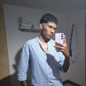 Naga slika XXX gabriel_boyflex' 2