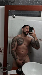 Luck_Grey Get a shower with me Pic 8
