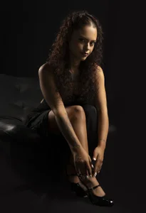 Caroline420_ black dress Pic