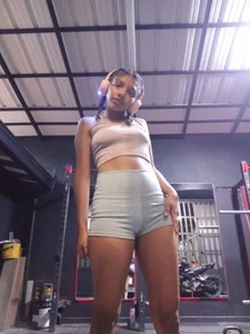 NatyVelvexのIn the Gym ✨🏋🏼‍♀️の 6枚の写真