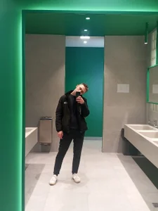 Public od LEO__MILLER  5 snímek