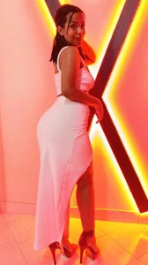 Fernanda_Brown19Cute Ebony Girl 🖤 Bild 5