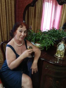 GypsyEsmeralda kullanıcısının Today, June 4th, I'm 59 years old albümü -  4 fotoğraf