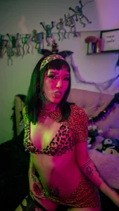 kittygothDo you want to meet me, I am your best option图片 3