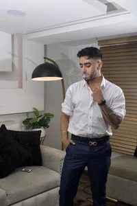 ItsMeEros Gentleman Eros Gambar 3