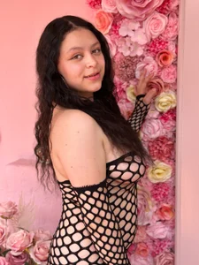 Cute_Angell_ They say I'm shy... but only until you look at me straight 😈💞  2. fénykép