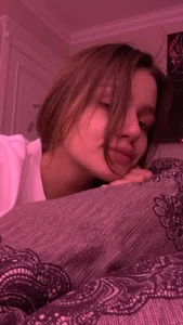 RosseLavish Home vibes pt.2 Pic