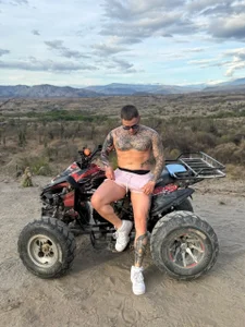 phillippee_: I love my body and my life. ( 3 фото)