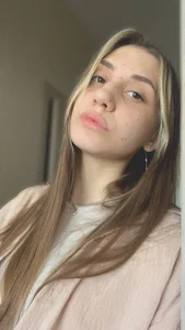 GinnyQueen Public Pic