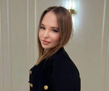 ElmaZillman Public Pic