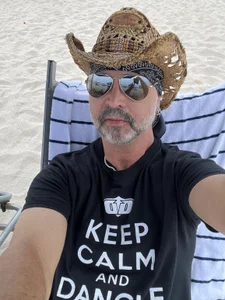 RexLynne Public Pic 8