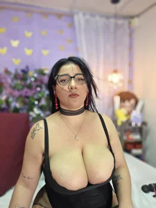 rosebigboobs 💋🖤I want to be a mischievous girl in your life💋🖤 Foto