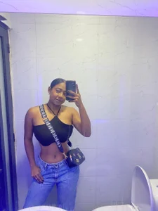 amara_queen_ Public 圖片 2