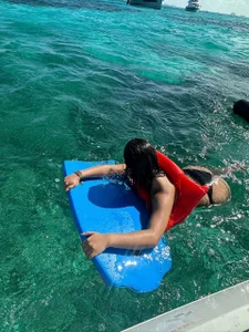 Chloe_monroee Do you like the sea as much as I do? Pic 4