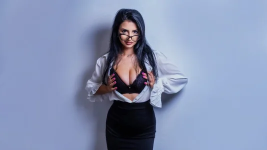 Hot secretary 🔥 de OliveWilson Foto 4