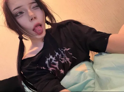KeiraWave Public Pic 5