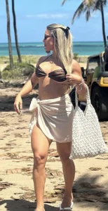 sexy_couple82 She is gourgeous 사진