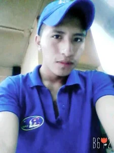 Deyvgv Myself  4টি ছবি
