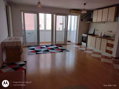 Broadcasting room aug 2022-may 2025 de Imperatriza  4 Imagens