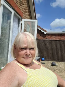 ANNIE_XXXUK: Public ( 3 фото)