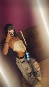 Miley_rouse Public 사진 6
