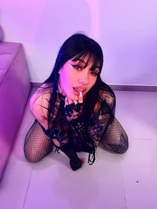 Akari1_Mischief Missa 🪶😈 Pic 4