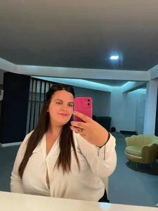 Huge_Titties_ my preatty face Pic