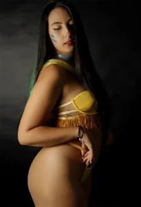 agatha_collins_ I am charming in all facets! Immagine  2