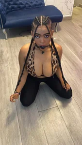 AlliceJelany your favorite slave Pic 4