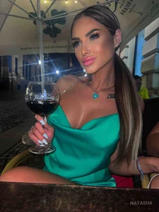 NatashaCamerron Classy 😍 Pic 6