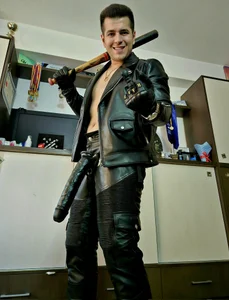 Leather Emperor de alphafingod  4 Imagens