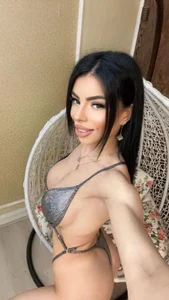 LaraDivine Your tempting desire 🔥 Pic 3