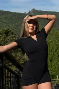 Mavis_Willis walk Foto 2