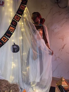 stella_jackson_ Your Halloween themed Greek goddess Bilde 3