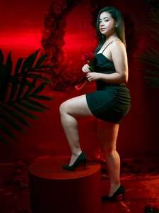 Red and sexy 🔥🔥 od miilaklum  snímek