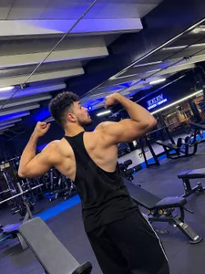 Alexx_Wolf1 Photos in the gym 🔥💦 Bilde